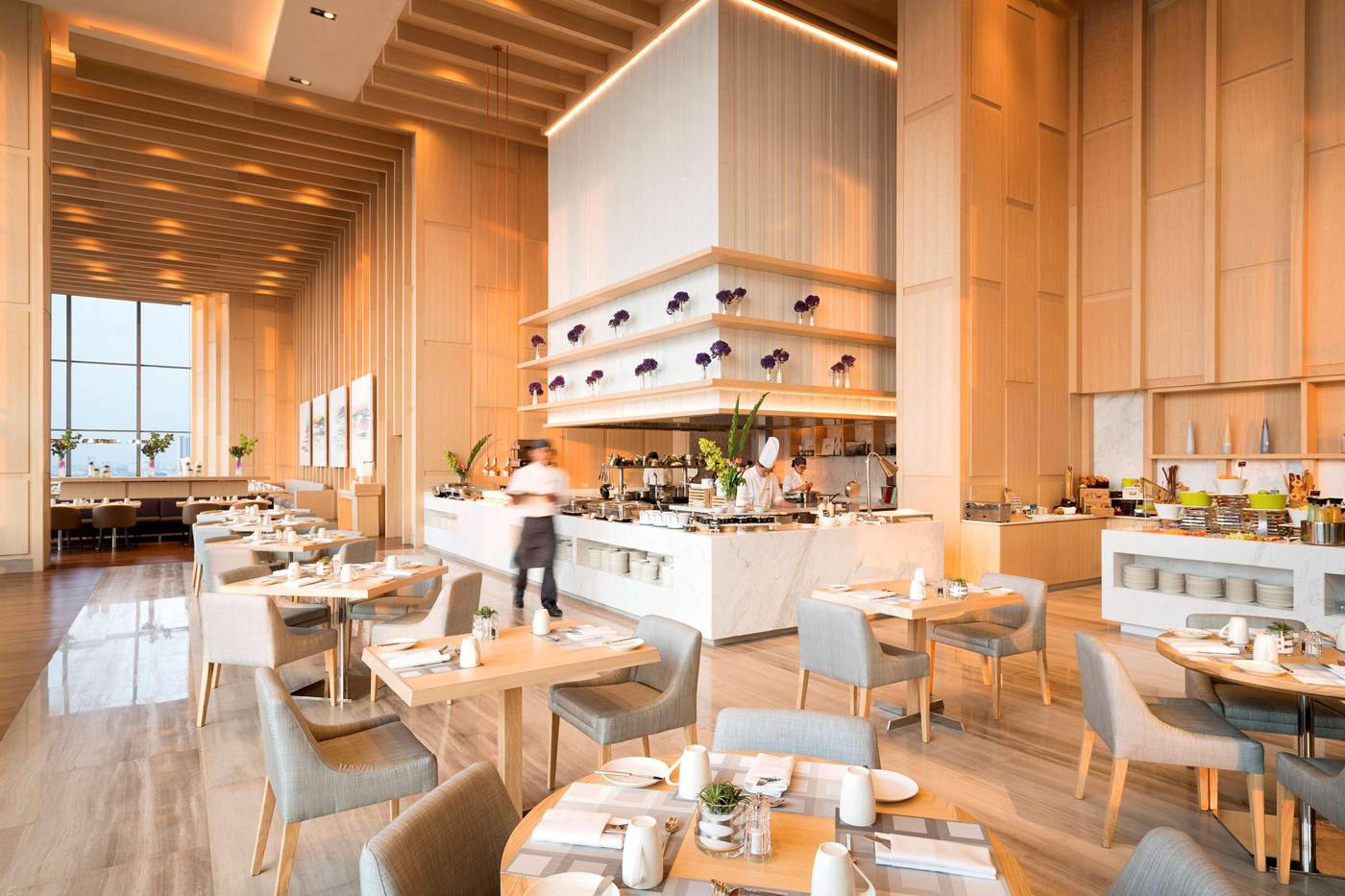 AVANI--Riverside-Bangkok-Hotel-Restaurant-39