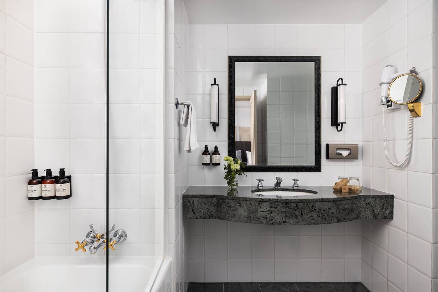 NH-Brussels-Carrefour-De-l-Europe-Room-41