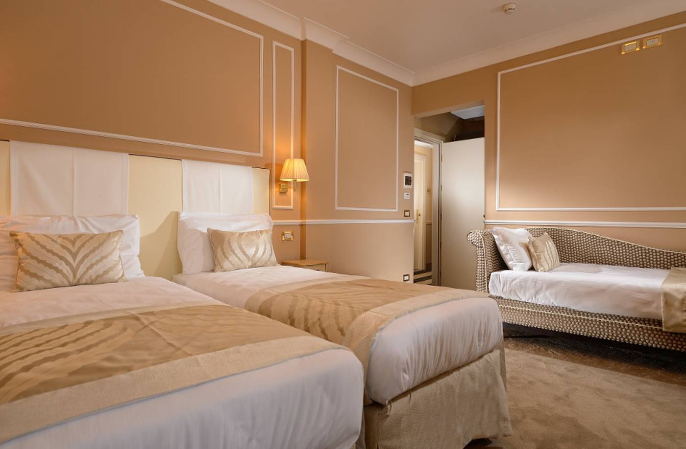 Al-Nuovo-Teson-Room-9