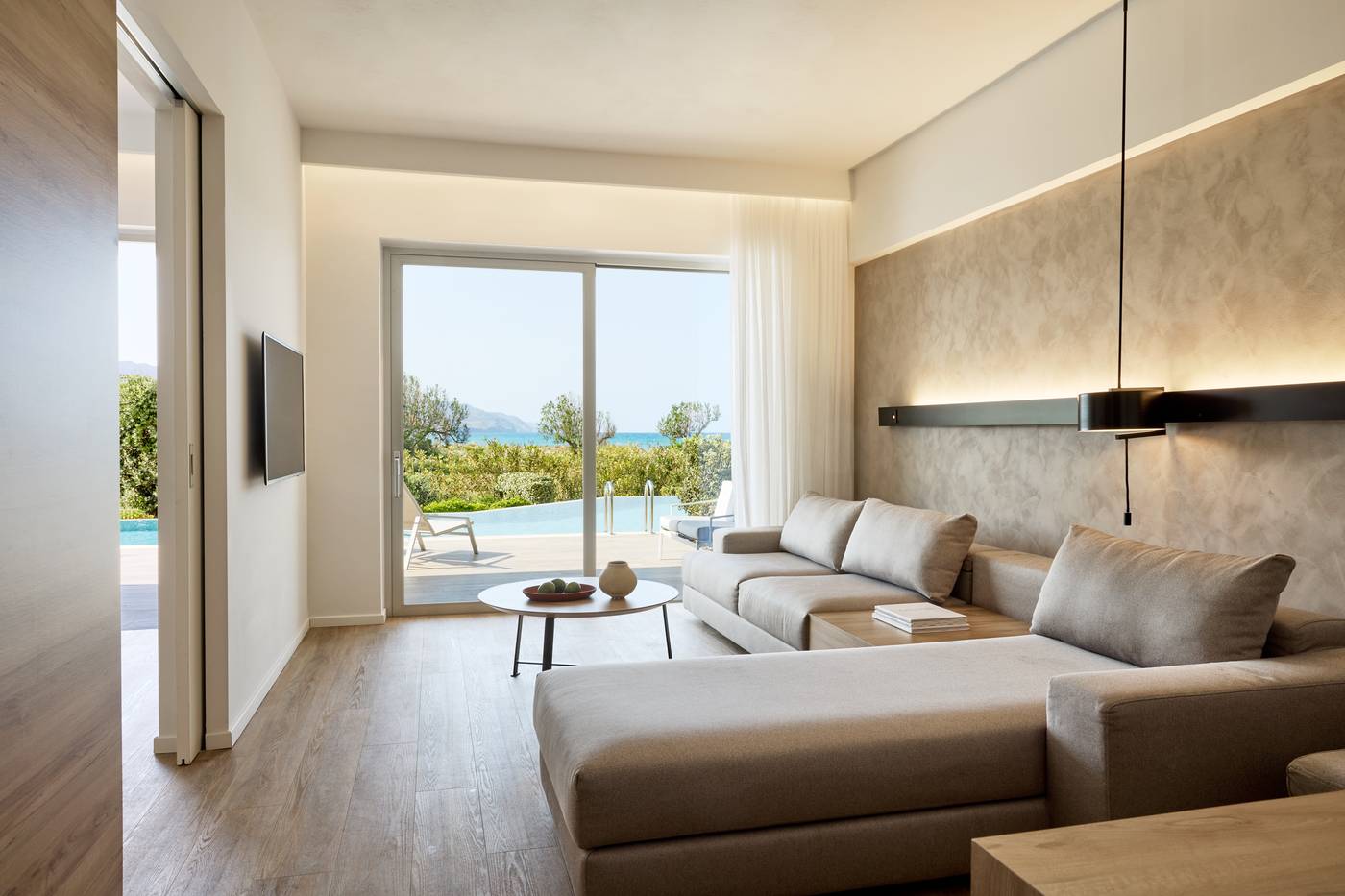 Euphoria-Resort-Room-41