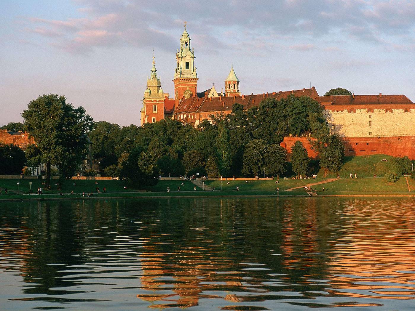 ibis-Krakow-Centrum-Sports-and-Entertainment-72