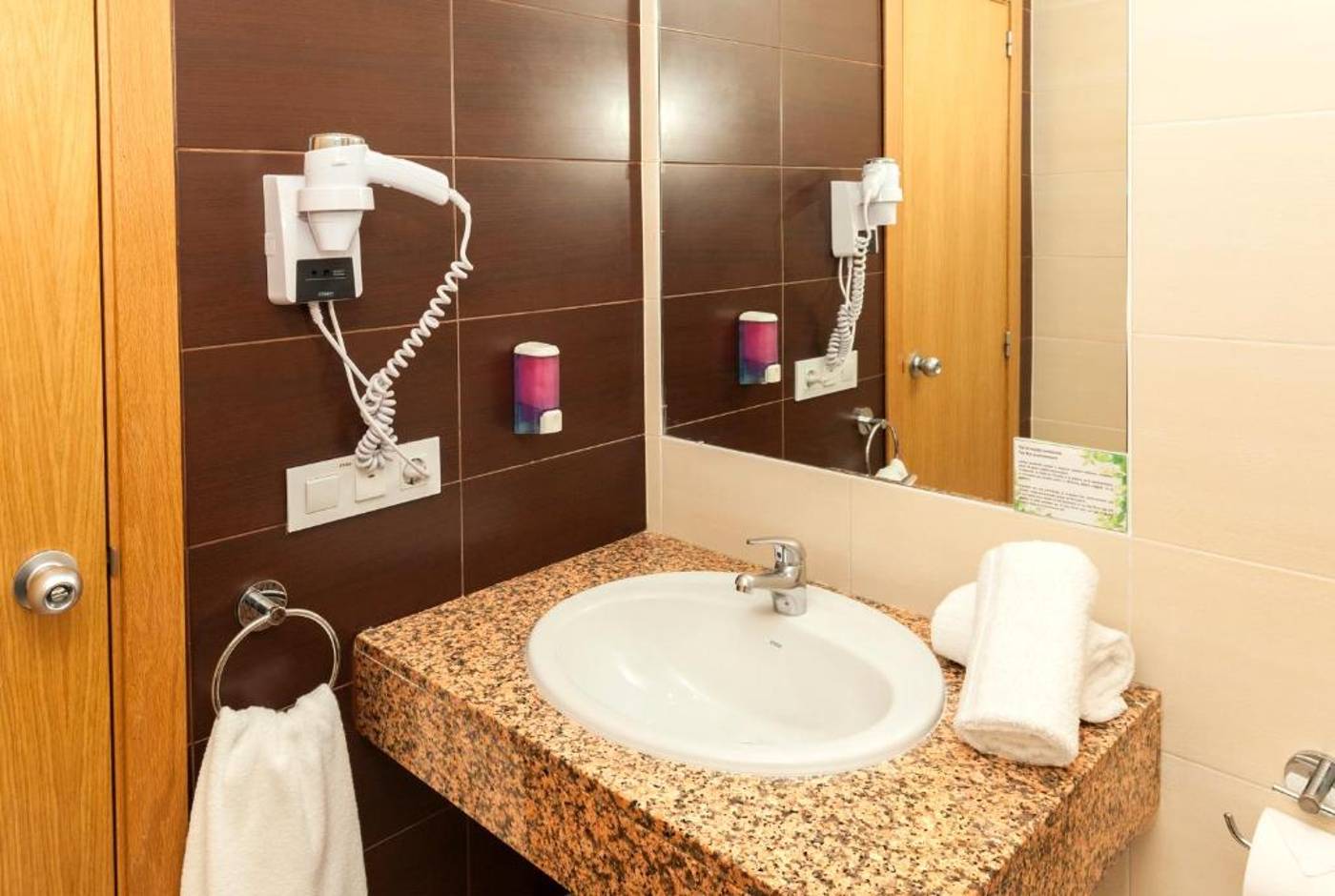 Hotel-Gala-Placidia-Room-15