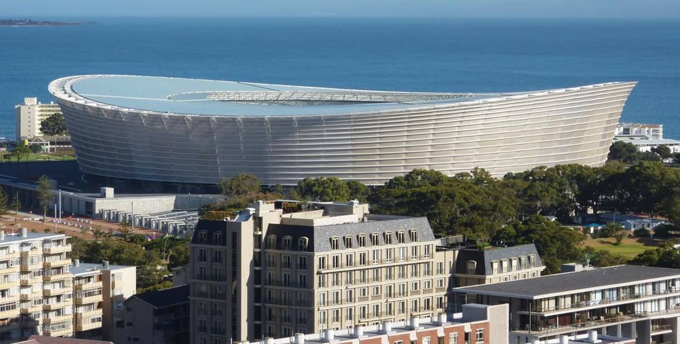 Cape-Royale-Luxury-Hotel-Beach-21