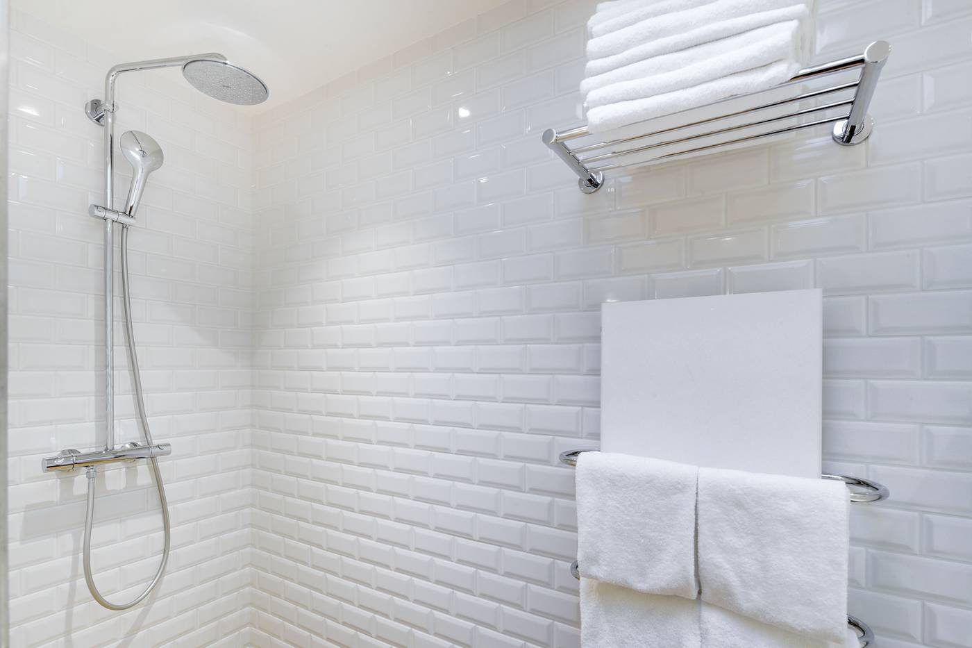 George-Astotel-Room-37