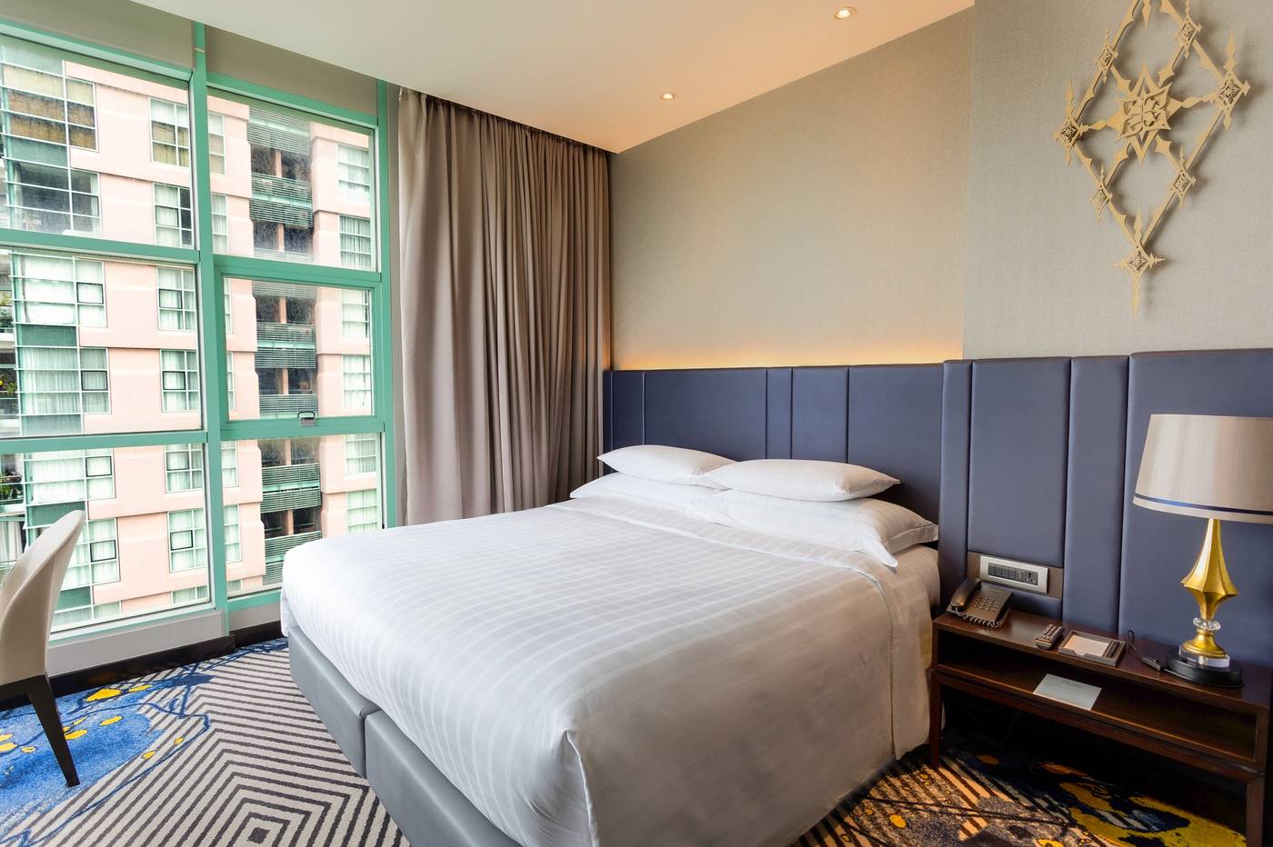 Chatrium-Hotel-Riverside-Bangkok-Room-32