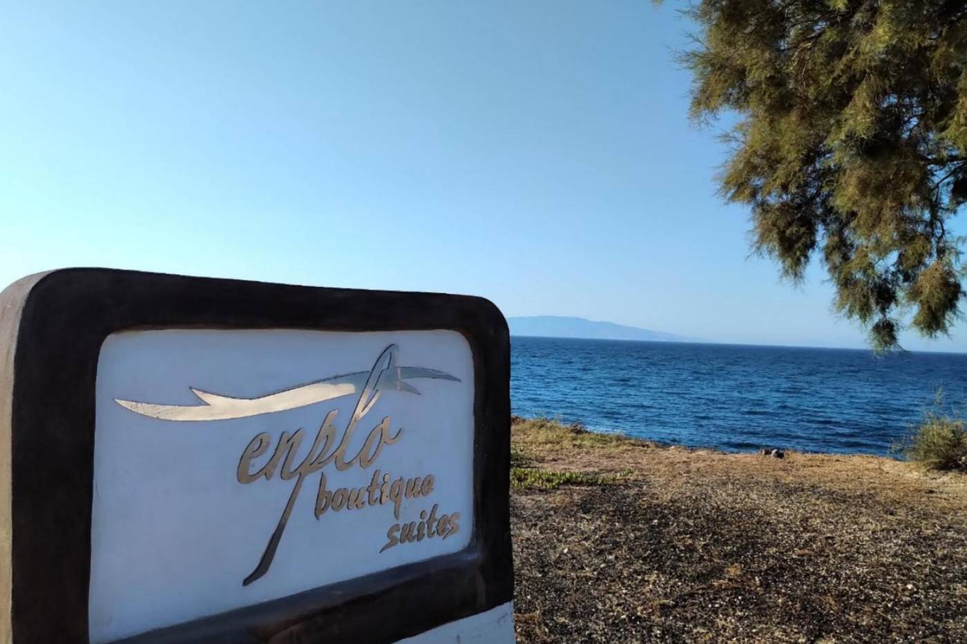 En Plo Boutique Suites - Oia Santorini-Greece-OIA-General view-1