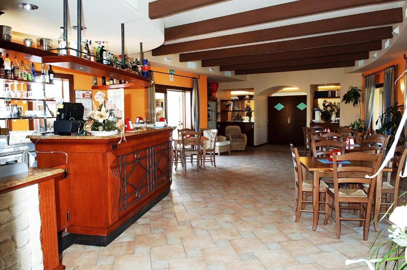 Cala-Mirto-Hotel-Bar-22