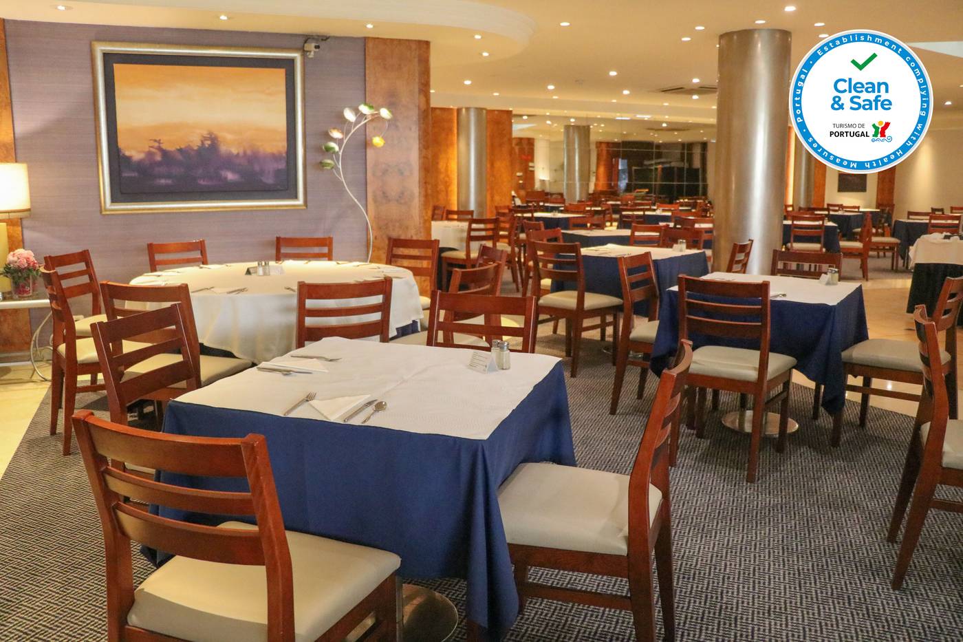 Travel-Park-Lobby-23