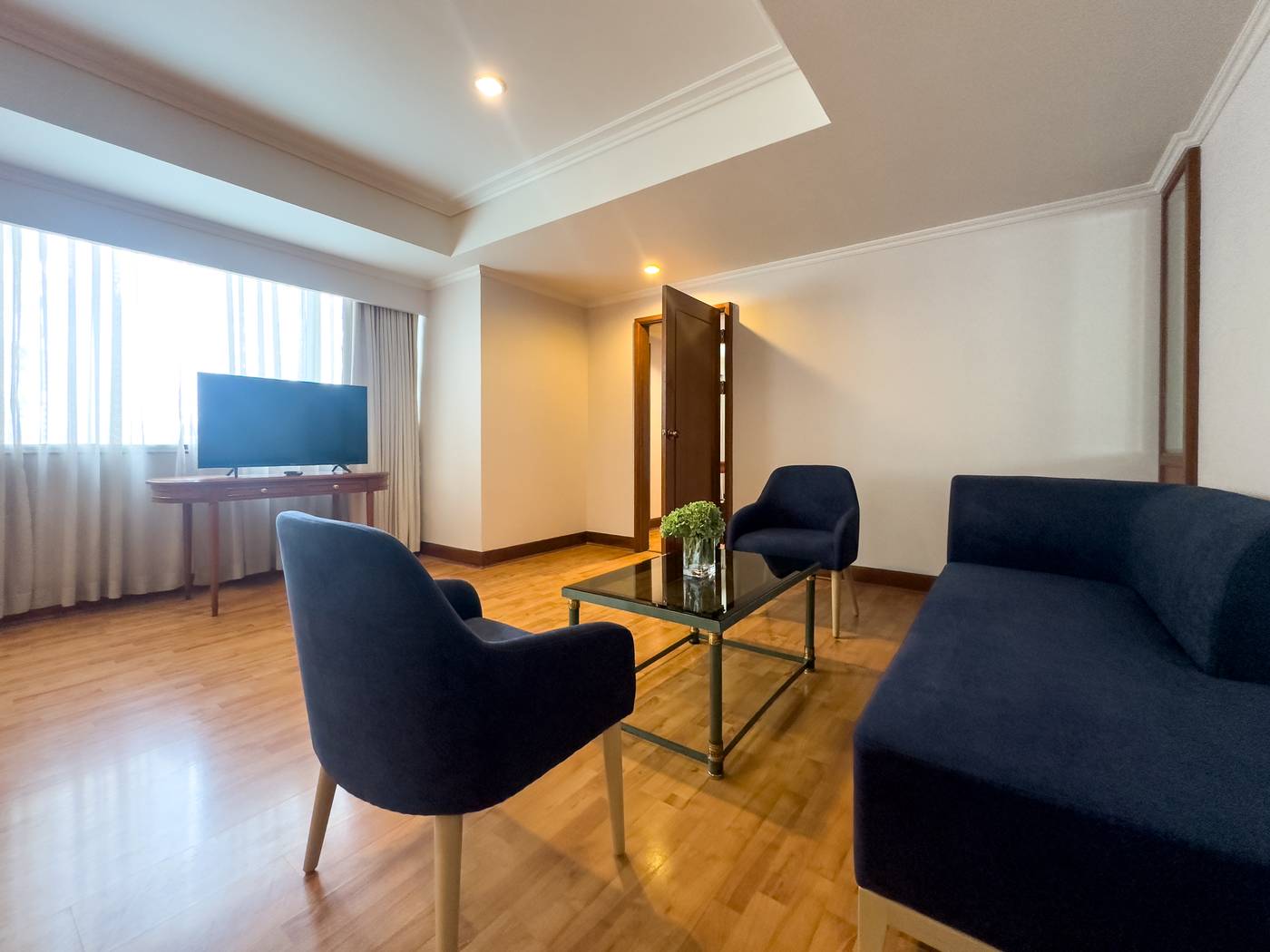 Rembrandt-Residences-Bangkok-Room-31