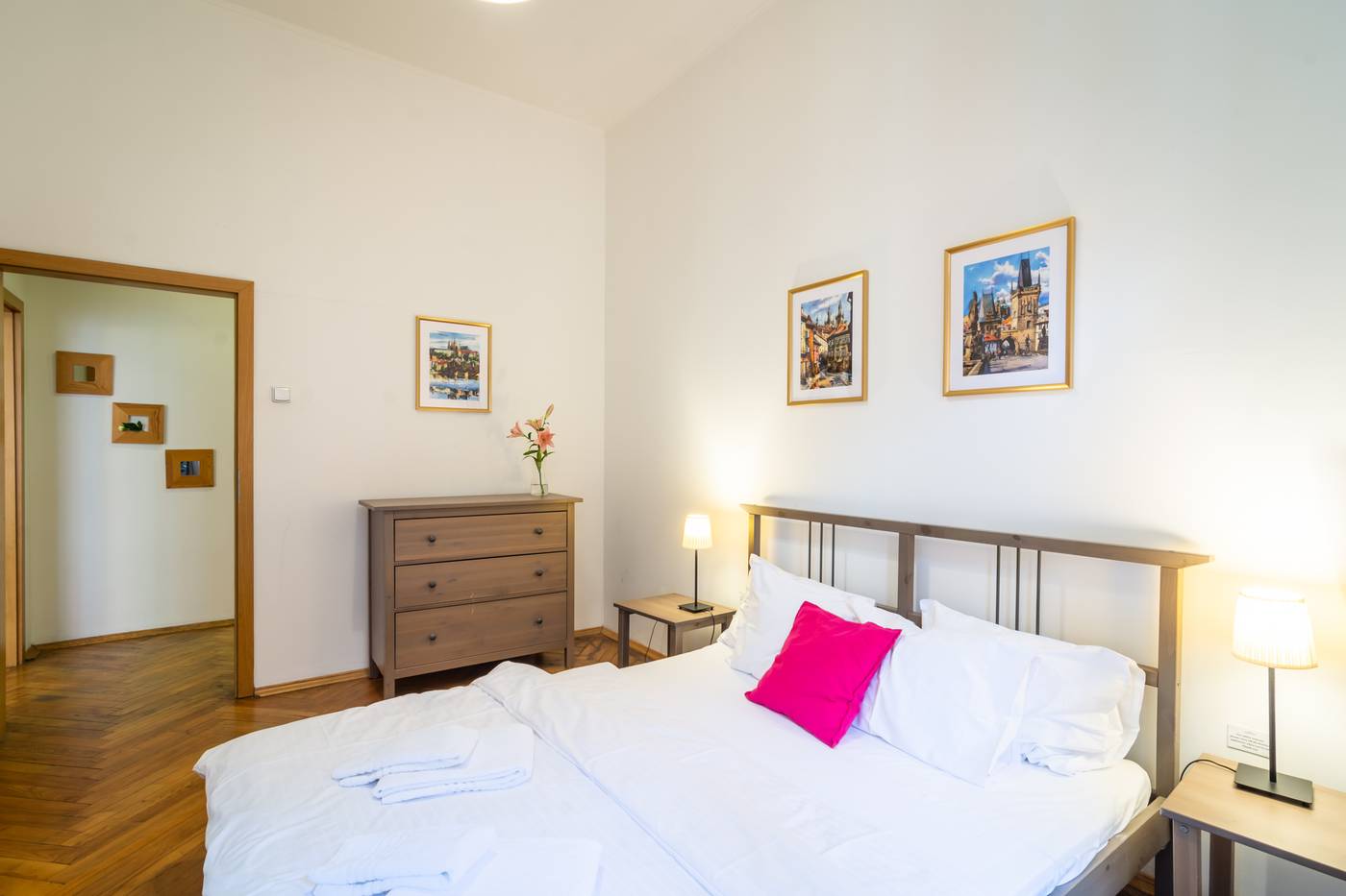 Royal-Road-Residence-Room-54