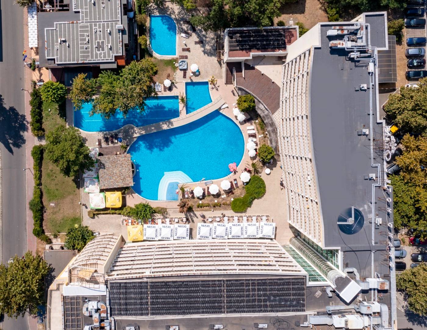 Grand-Hotel-Nirvana---Sunny-Beach-General-view-9