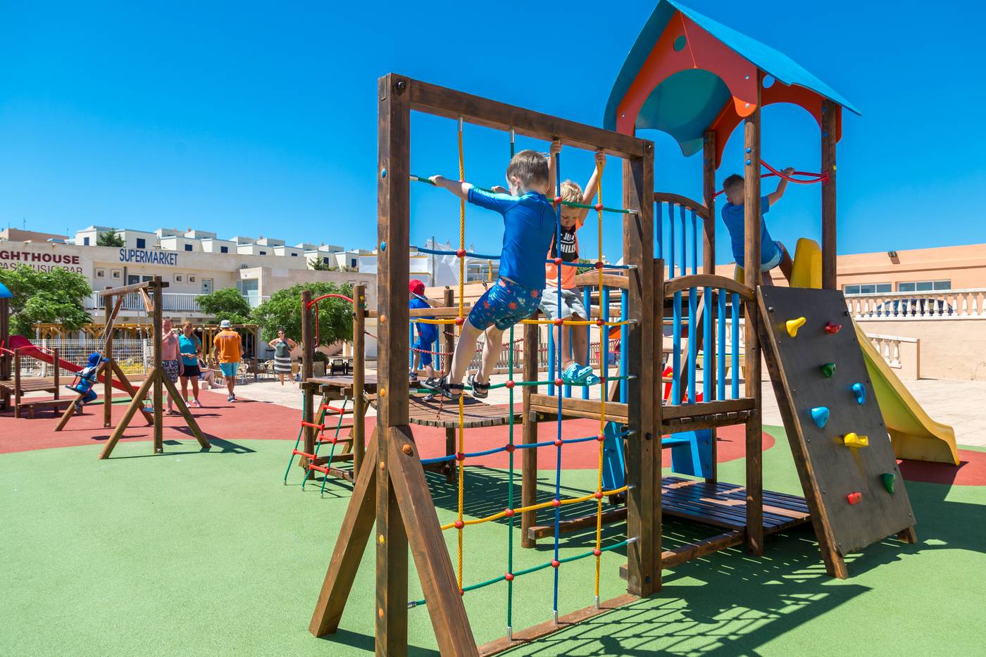 Isla-del-Aire-Sports-and-Entertainment-22