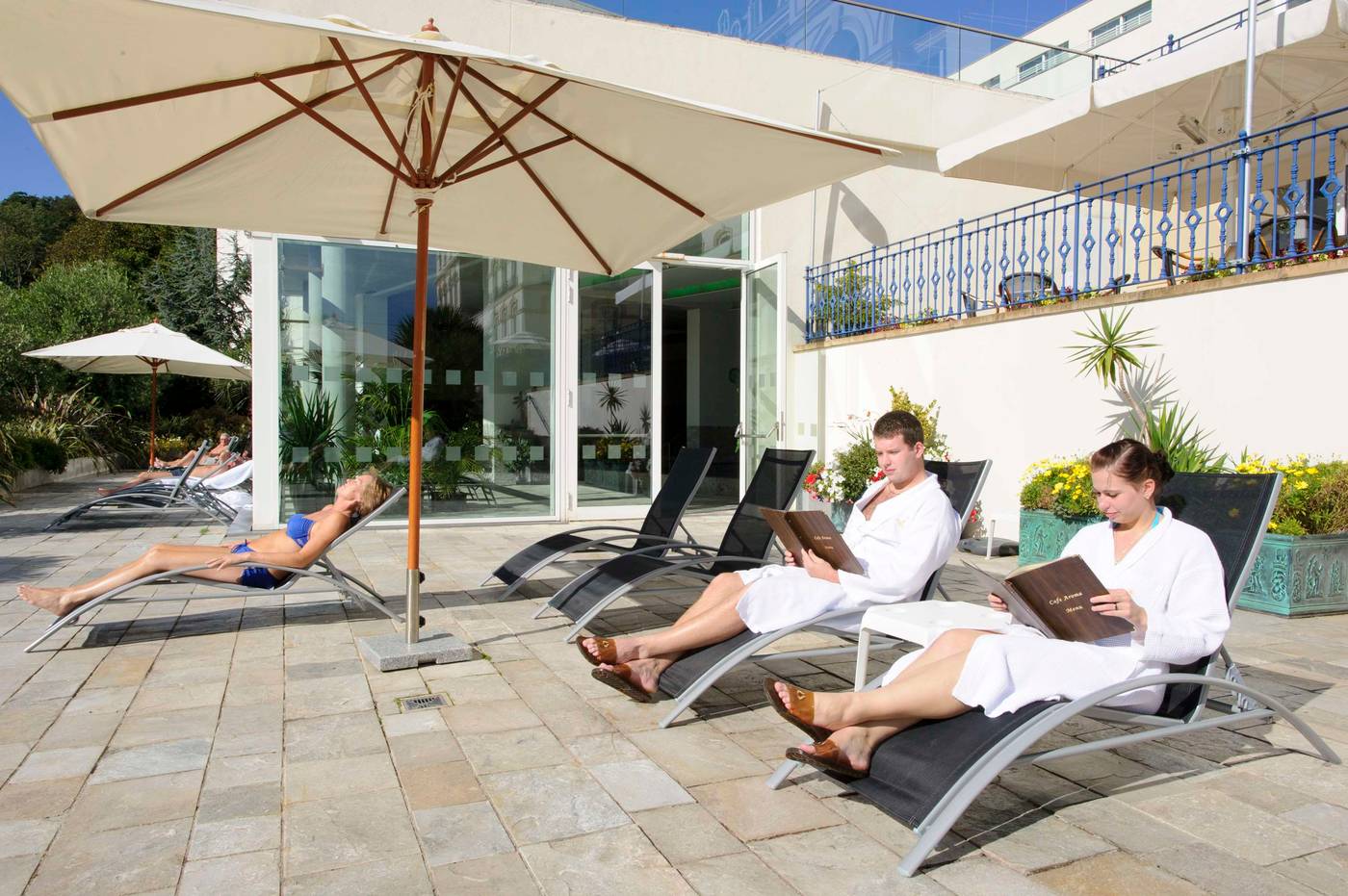 De-France-Terrace-29