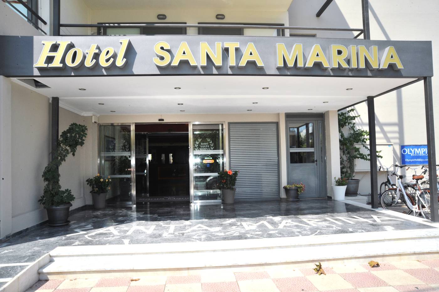 Santa-Marina-Hotel-Apartaments-General-view-46