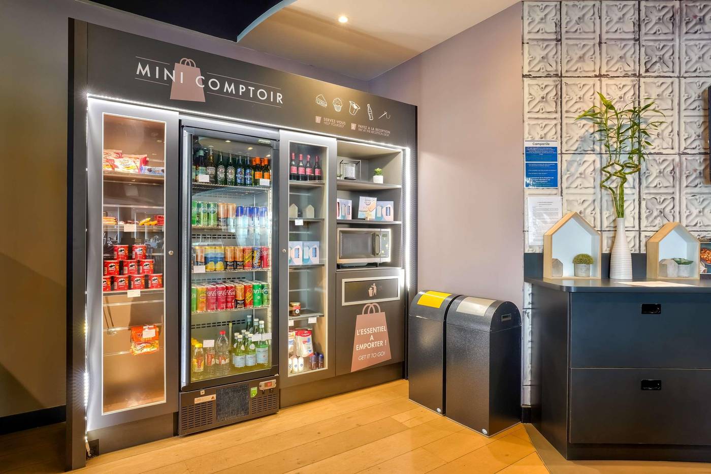 Campanile-Paris-Ouest---Pont-de-Suresnes-Lobby-21