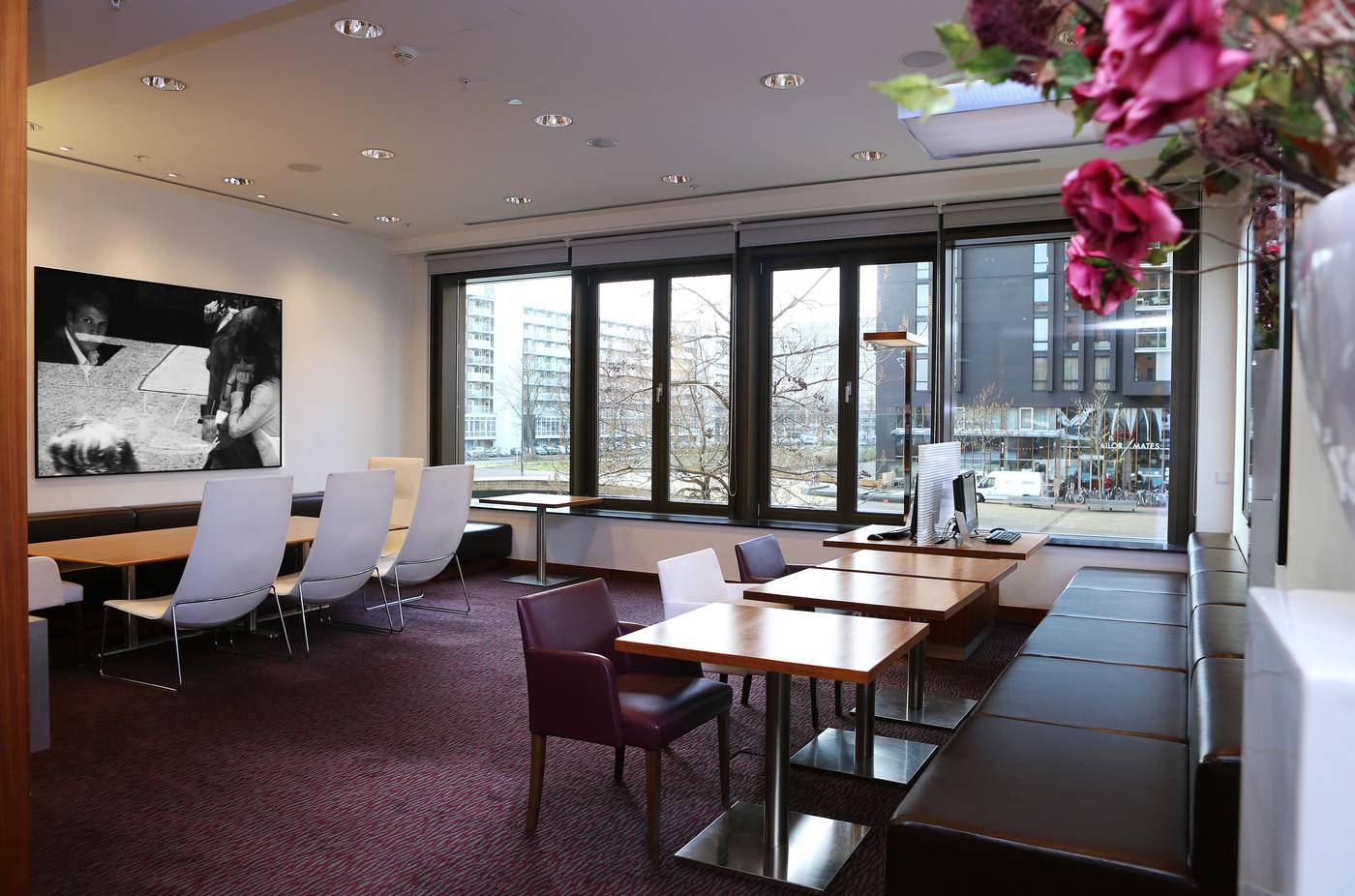 Crowne-Plaza-Amsterdam-South-General-view-29