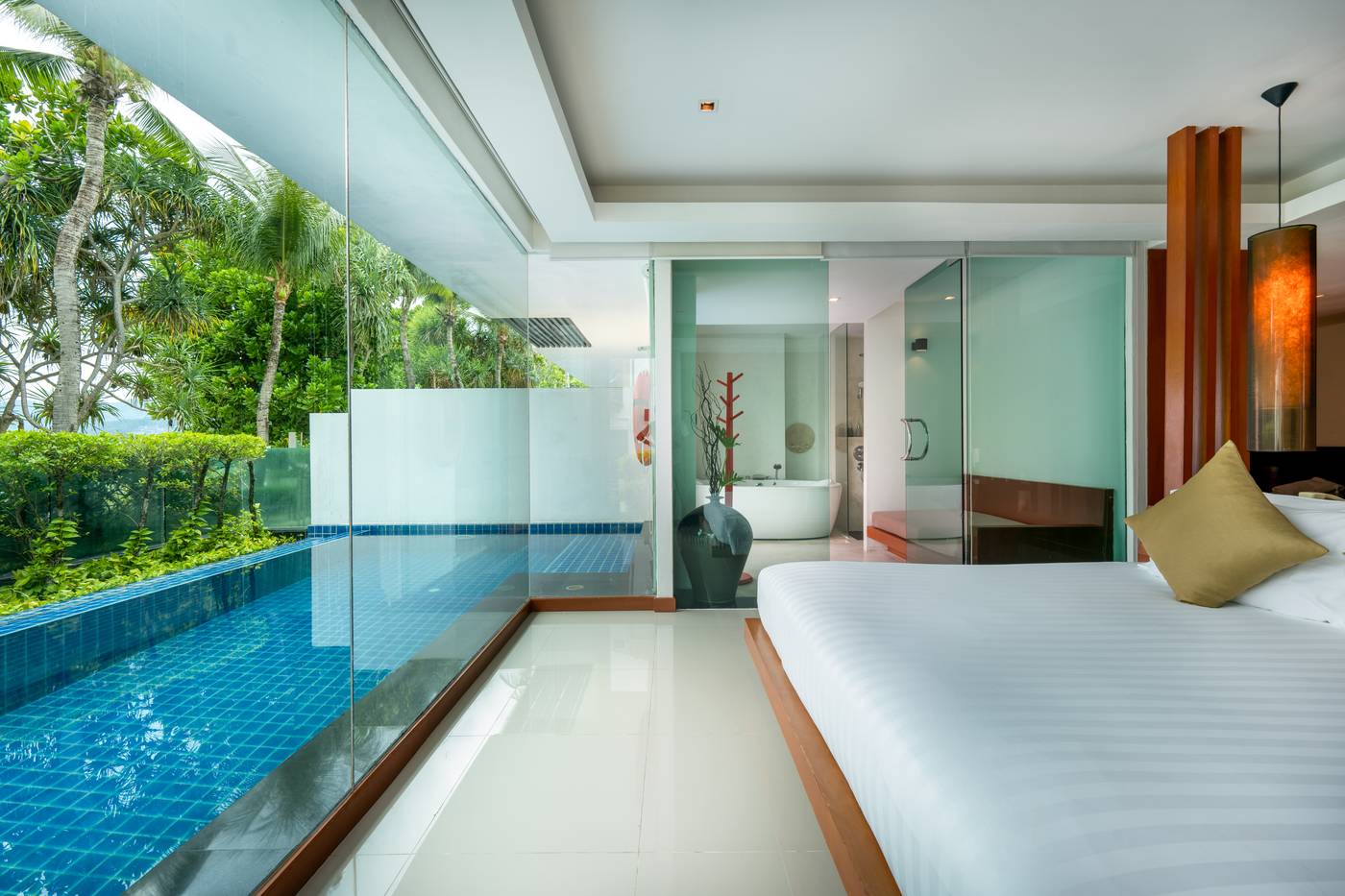 La-Flora-Resort-and-Spa-Patong-Room-65