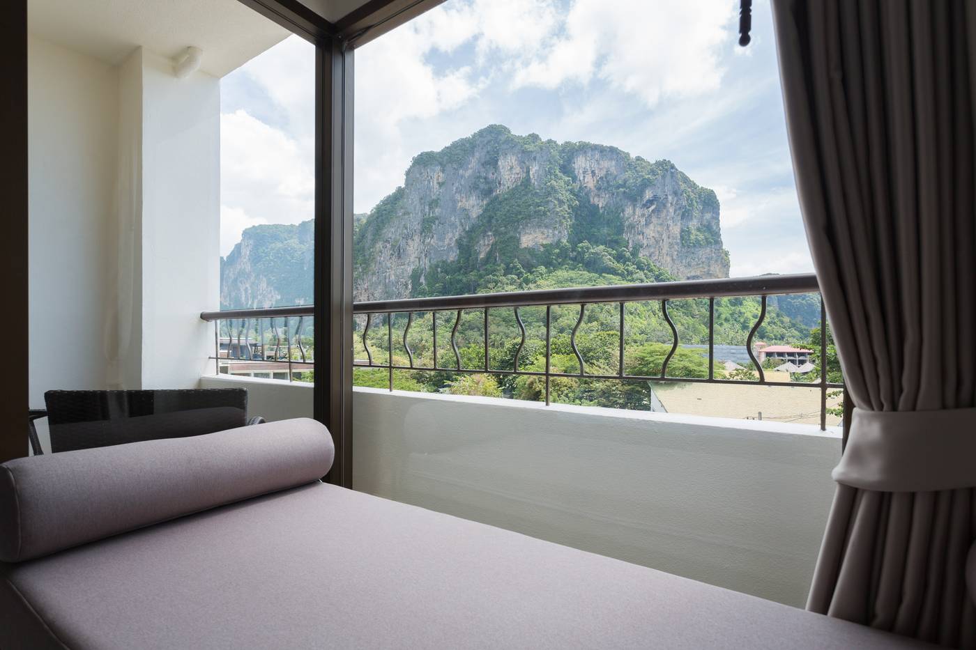 Krabi-Heritage-Hotel-Room-51