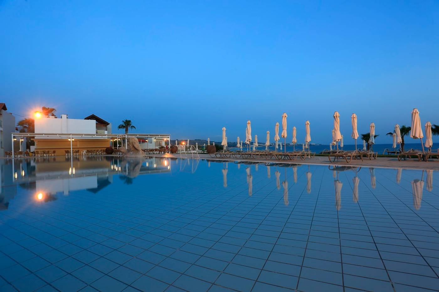 Aquasol-Holiday-Village-Pool-14