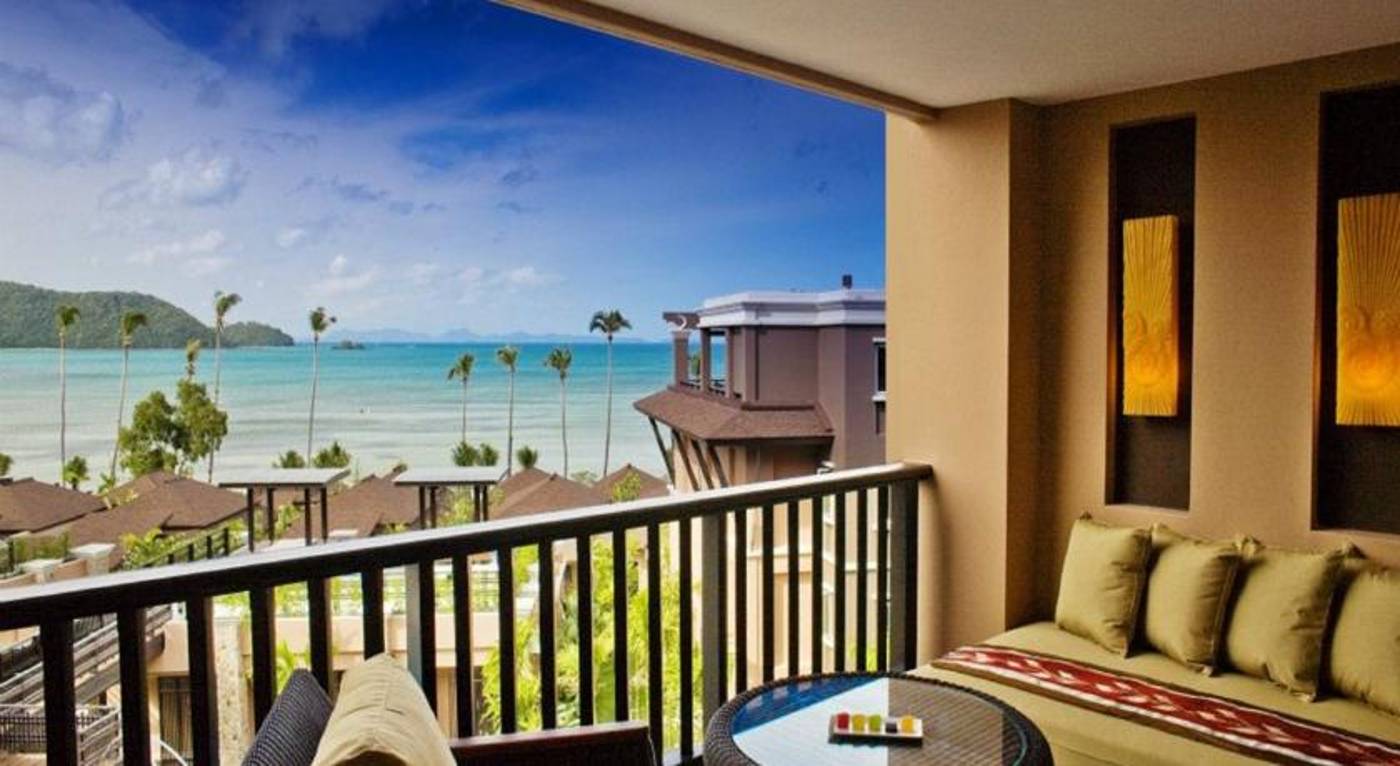 Radisson Plaza Resort Phuket Panwa