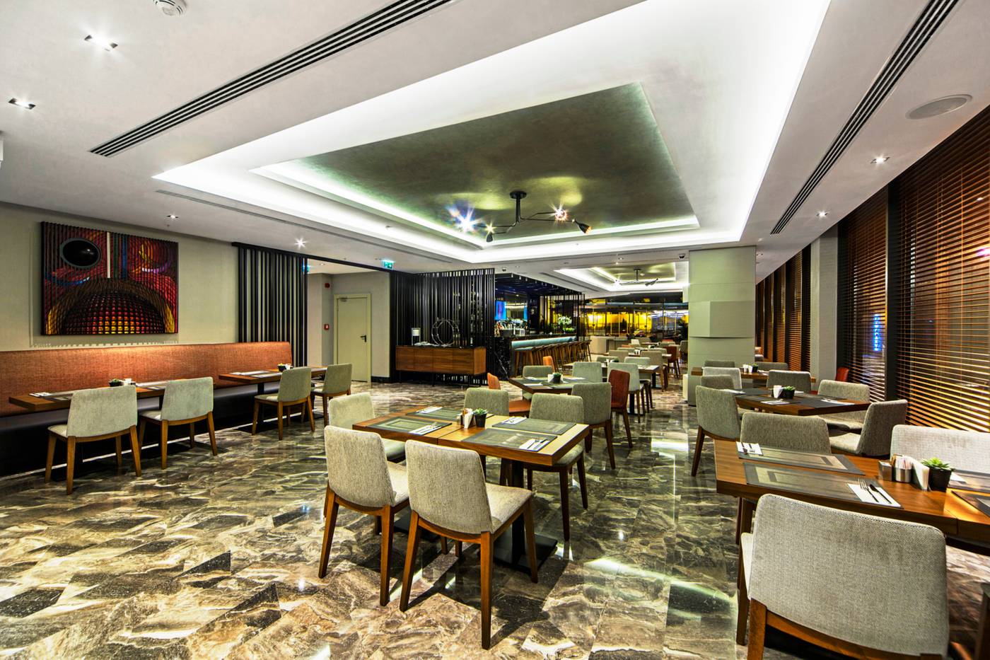 Arts-Hotel-Istanbul-Restaurant-15