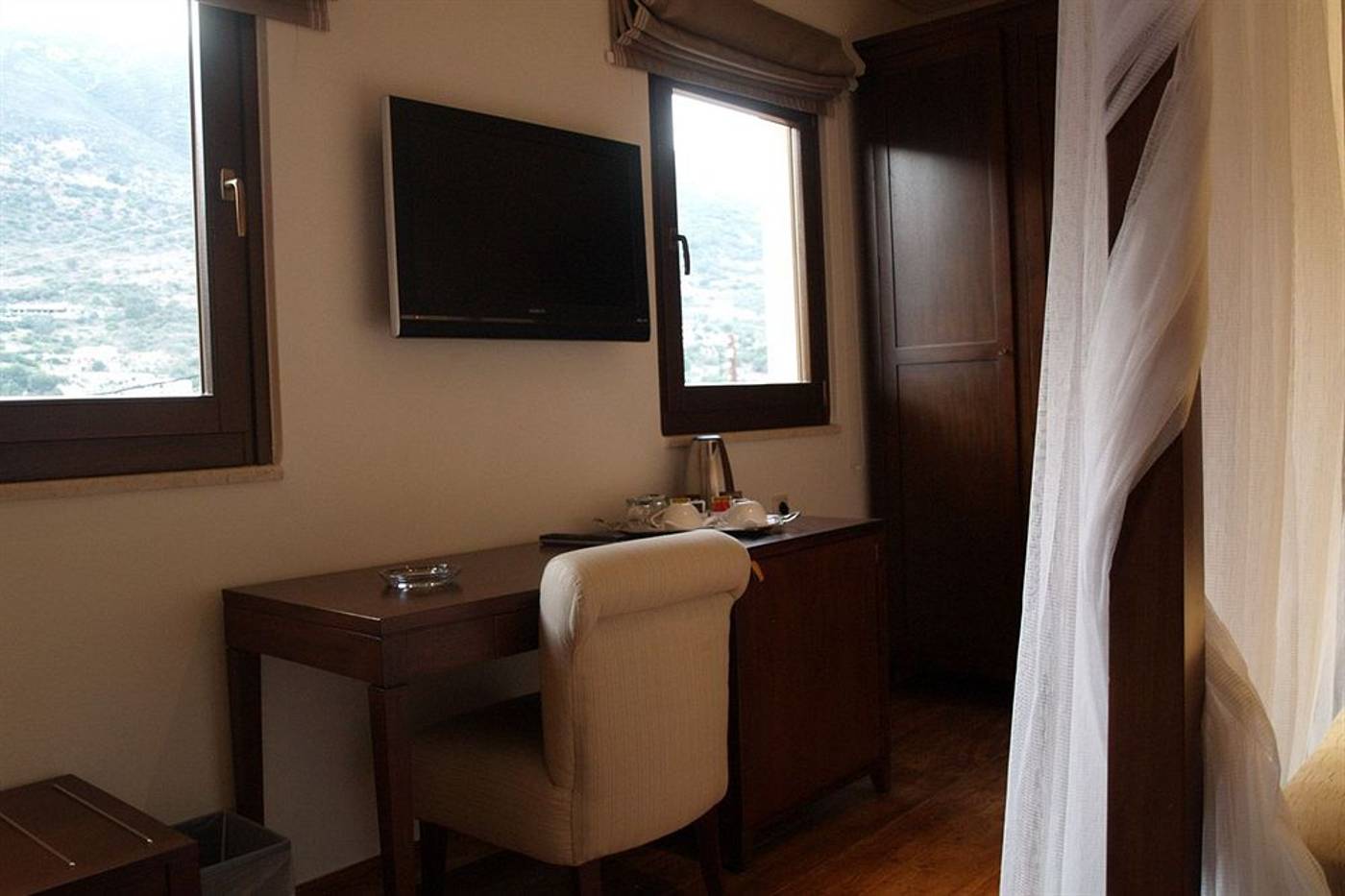 Enodia-Hotel-Room-17