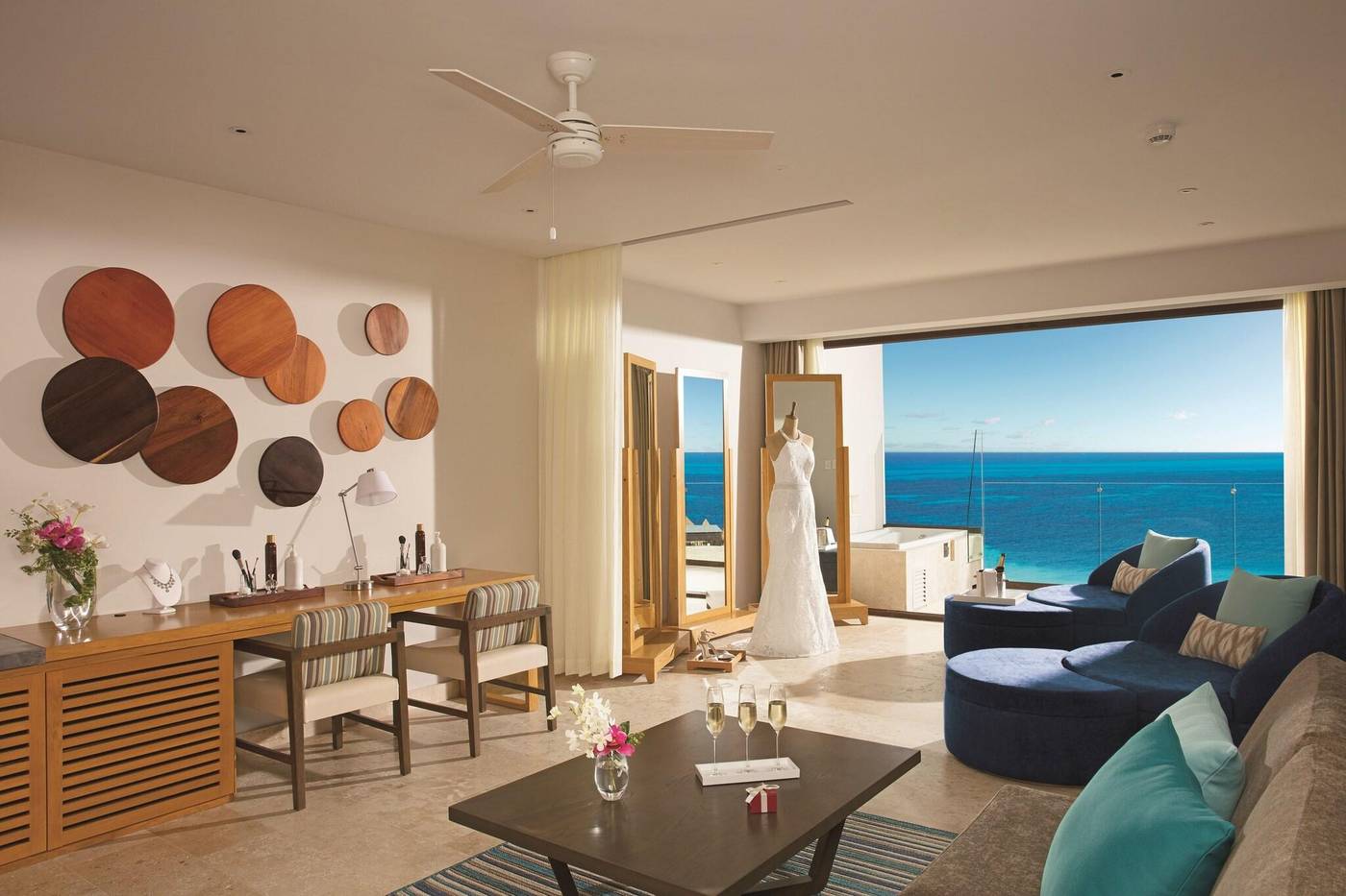 Dreams-Playa-Mujeres-Golf---Spa-Resort-All-Inclusive-Room-19