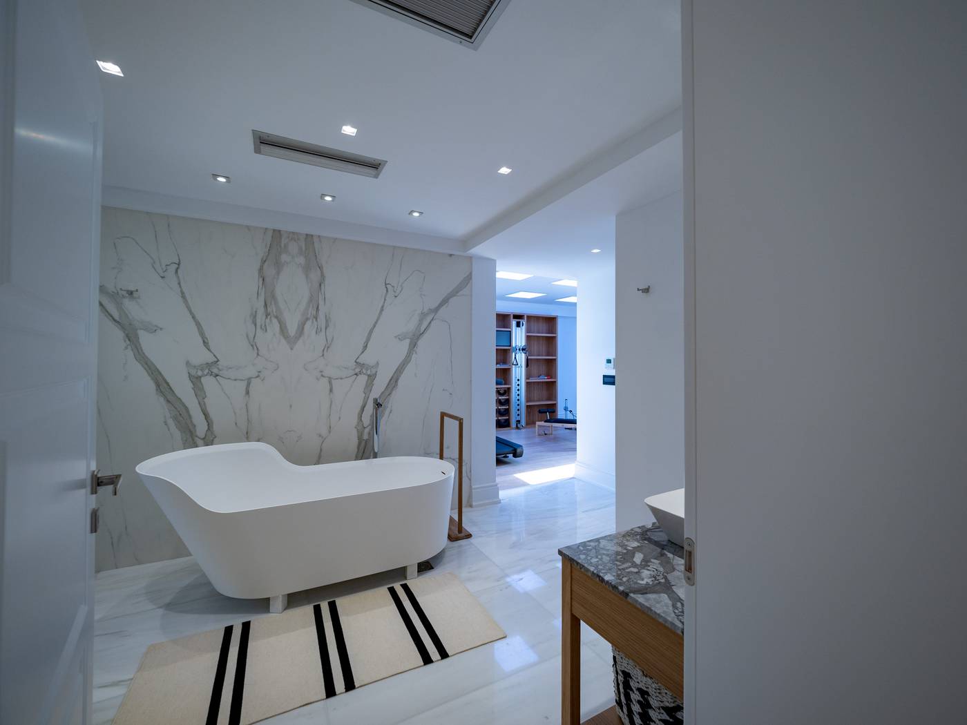 Abaton-Island-Resort-and-Spa-Room-59