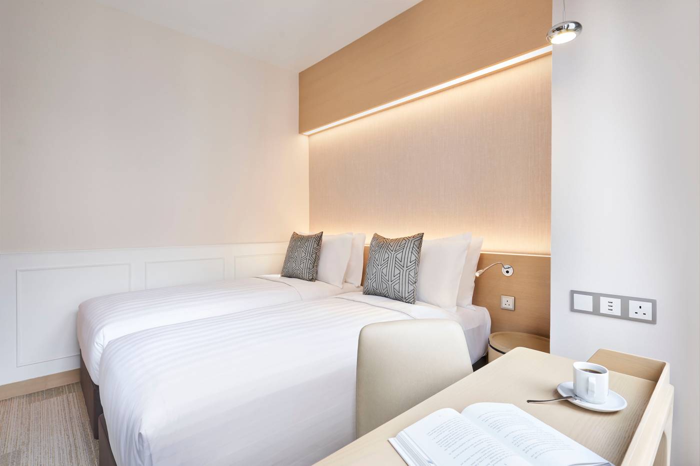 Y-Hotel-Hong-Kong-Room-12