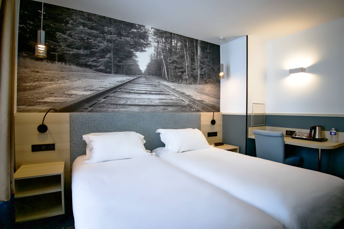 Appia-La-Fayette-Room-30