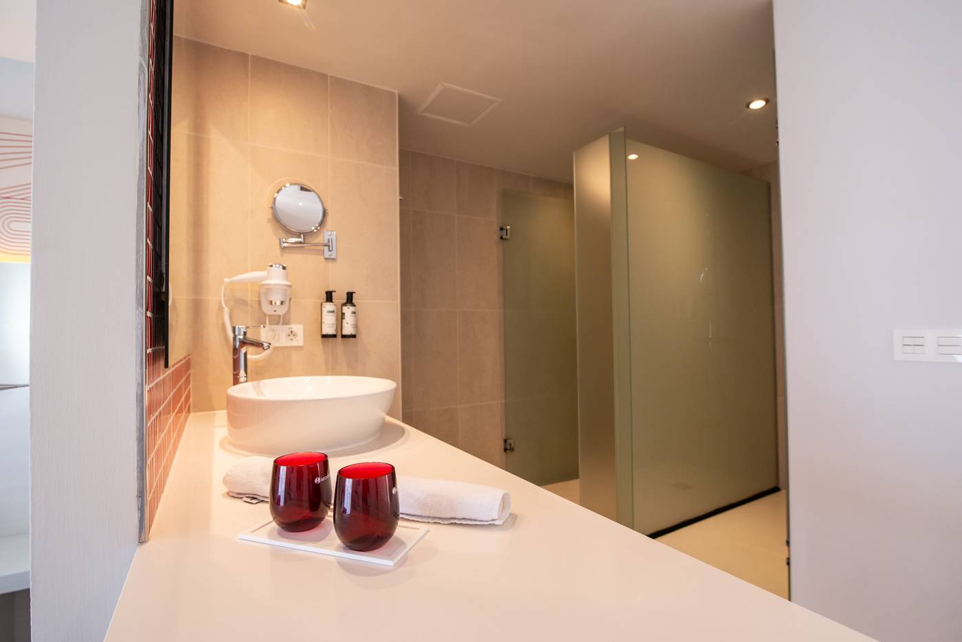 Aequora-Lazarote-Suites-Room-46