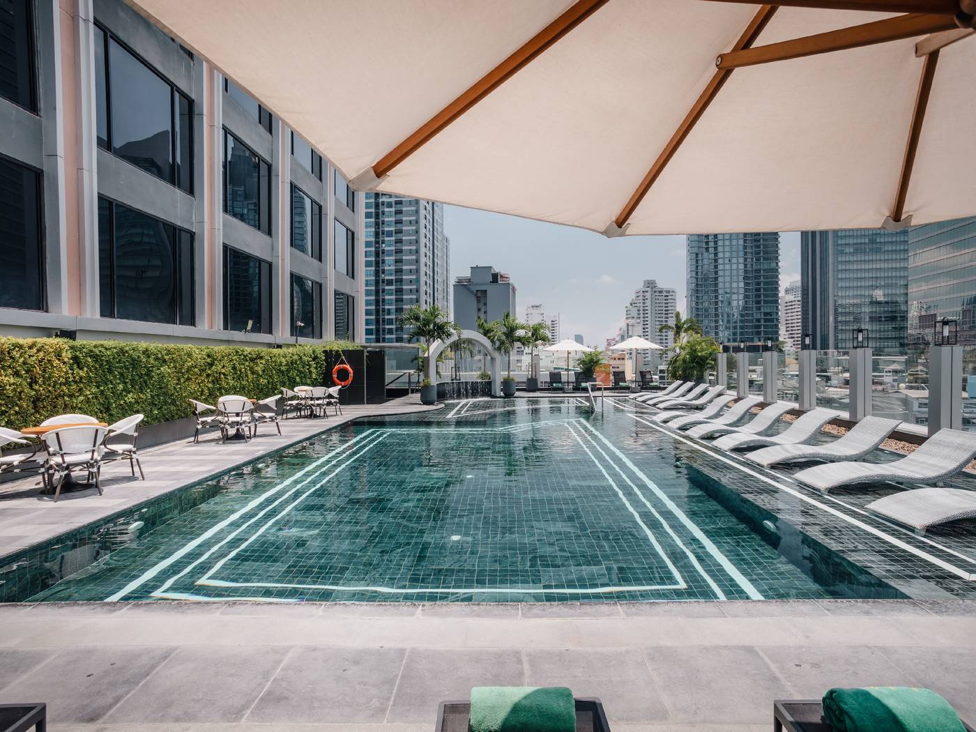 Aira-Hotel-Bangkok-Pool-2