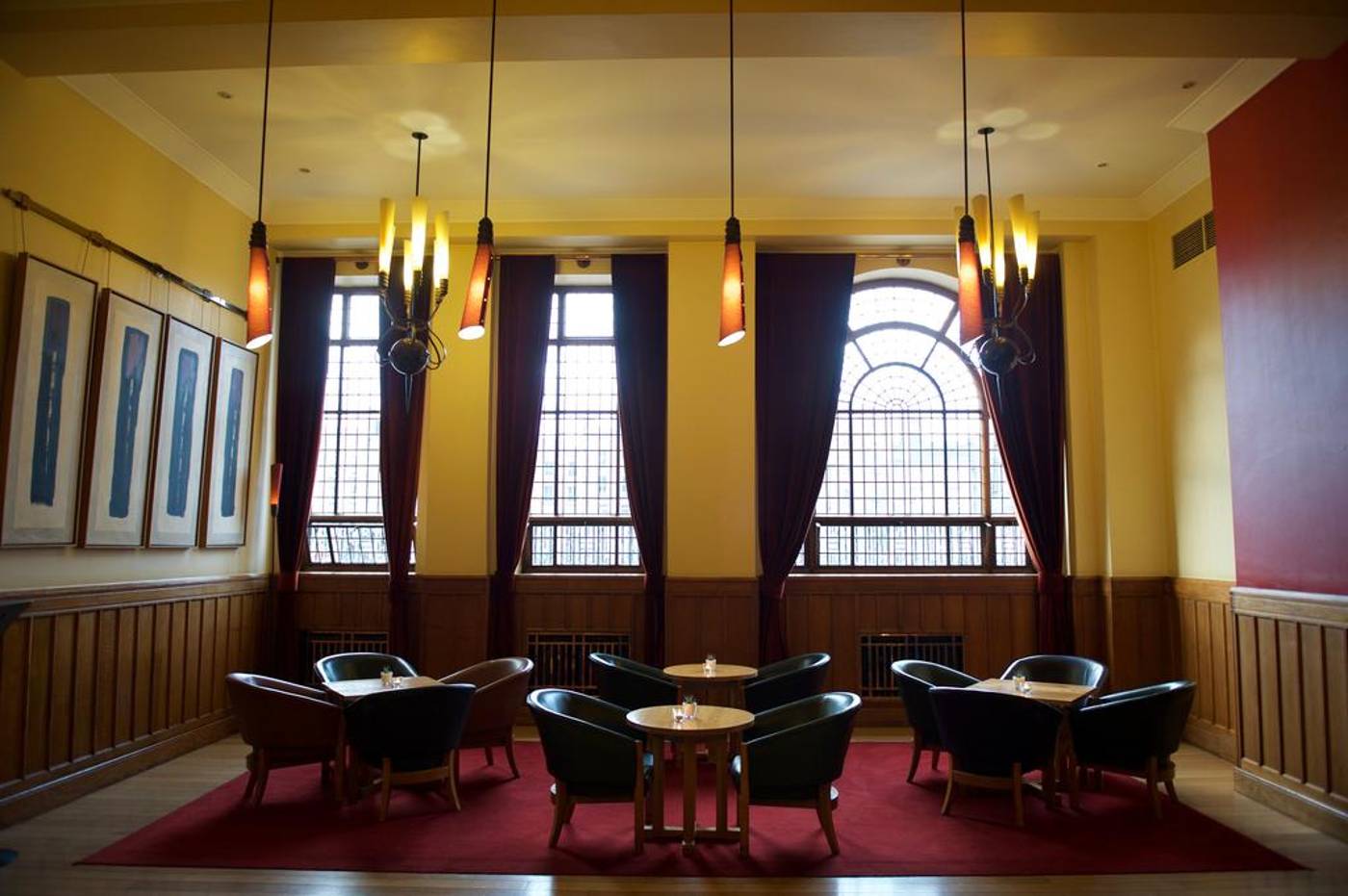 The-Clarence-Restaurant-4