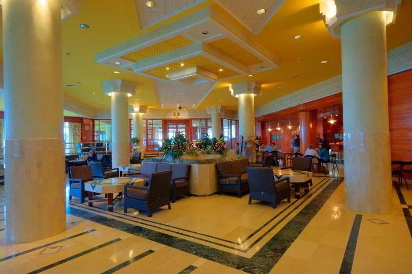 Hotel-Puertobahia---SPA-Lobby-59