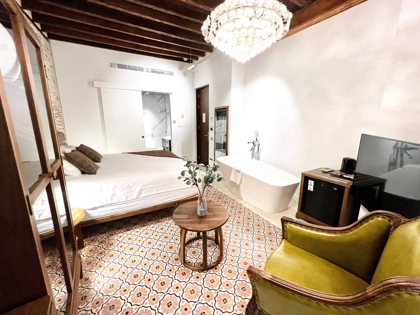 Anahita Boutique Hotel-Spain-Málaga-Room-8
