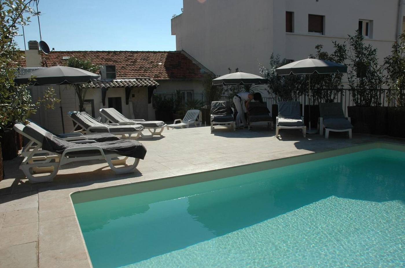 Hotel-Le-Revest-Pool-1