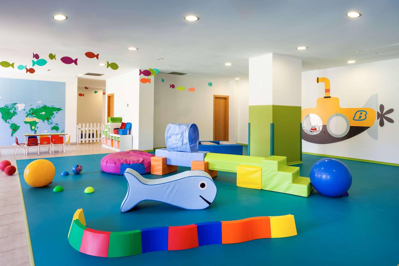 Barcelo-Punta-Umbria-Beach-Resort-Sports-and-Entertainment-60