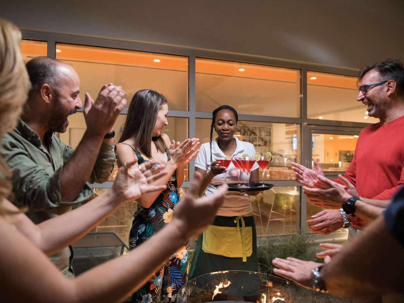 Ibis-Styles-Athens-Routes-Bar-13