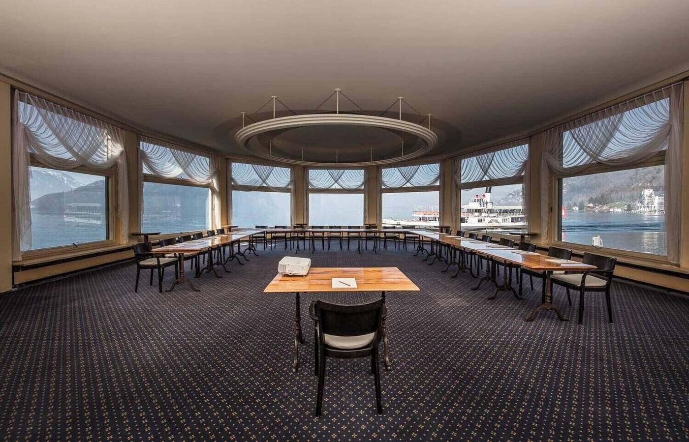 Terrasse am See-Switzerland-VITZNAU -Conferences-7