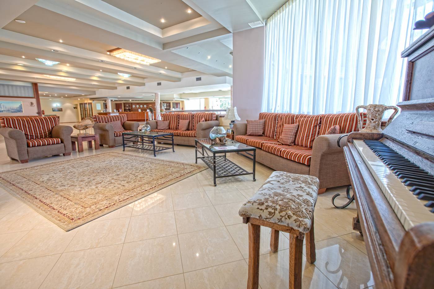 Sovereign-Beach-Hotel-Lobby-55