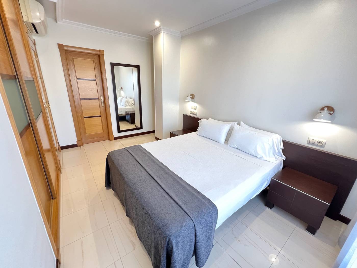 Mediterraneo-Real-Room-22