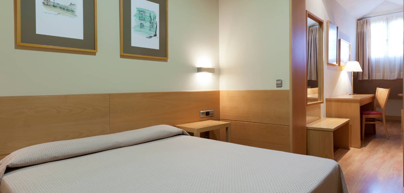 Victoria-4-Puerta-del-Sol-Room-23