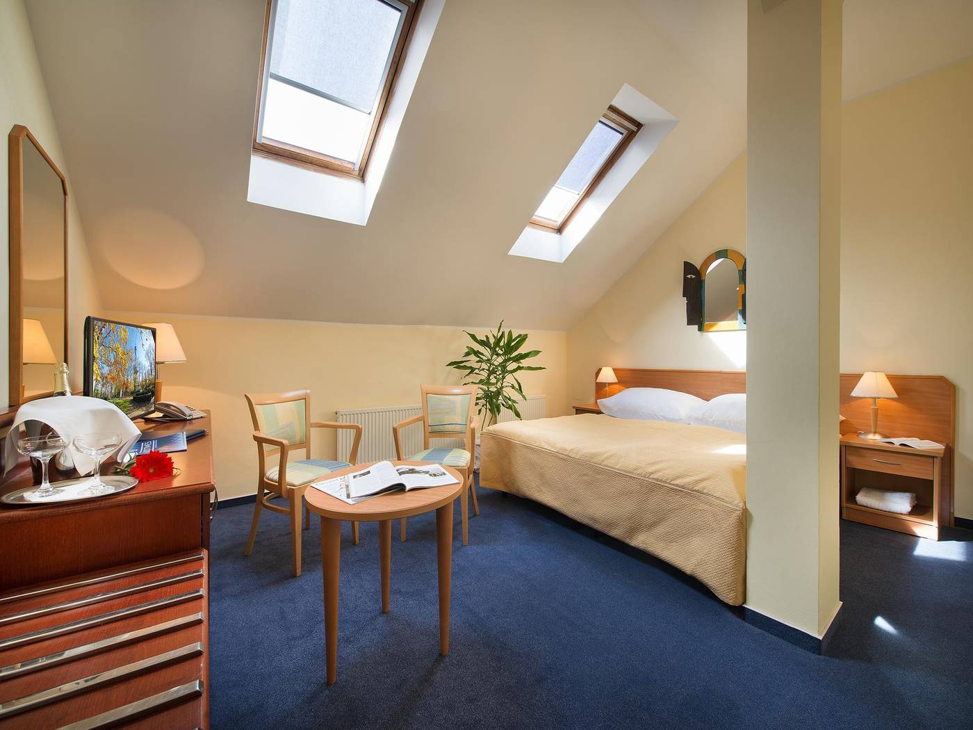 EA-Hotel-Tosca-Room-16