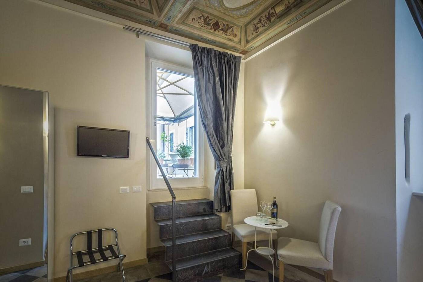 Little-Queen-Suite-Room-55