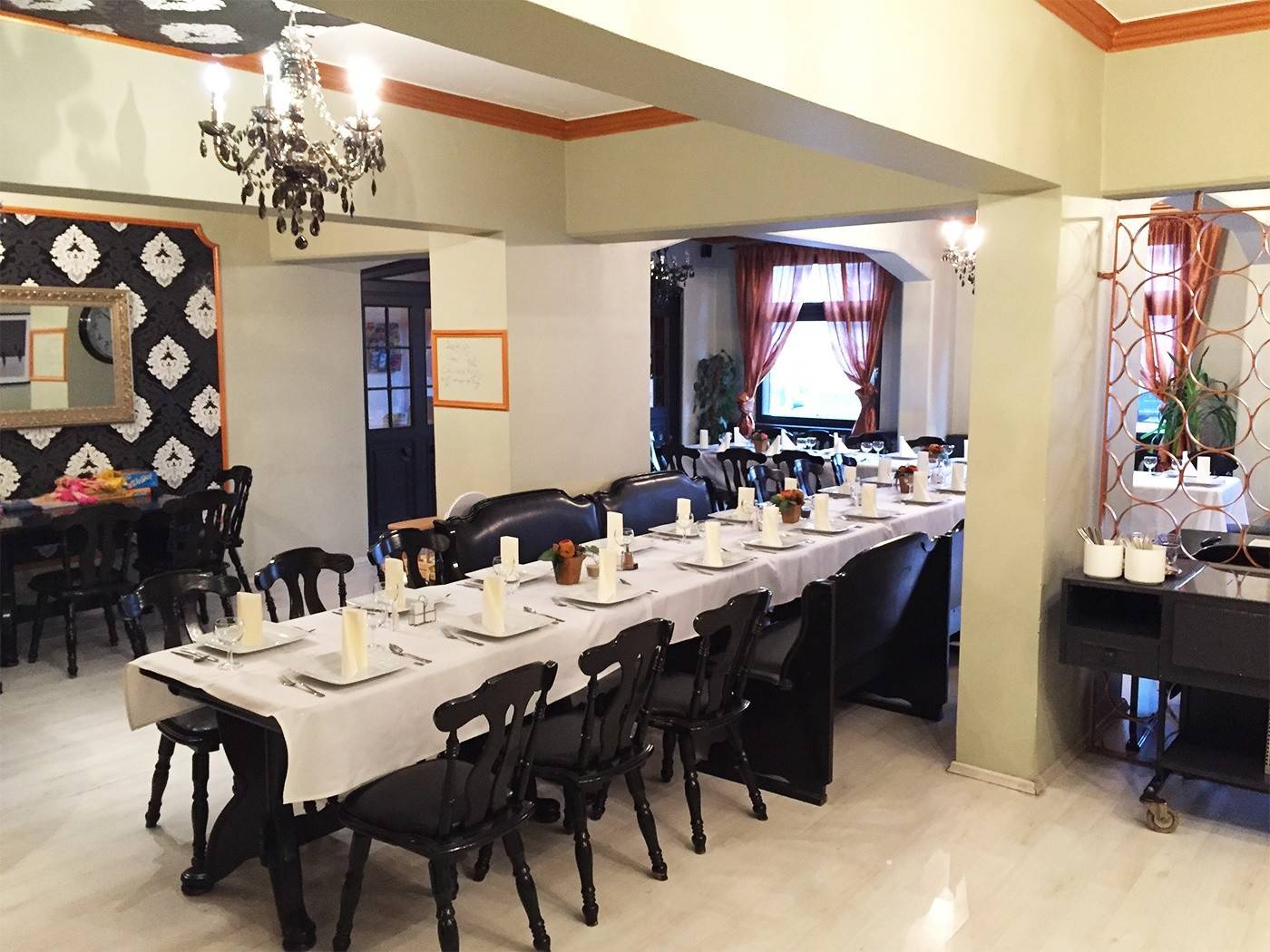 Gloria-Budapest-City-Center-Restaurant-47