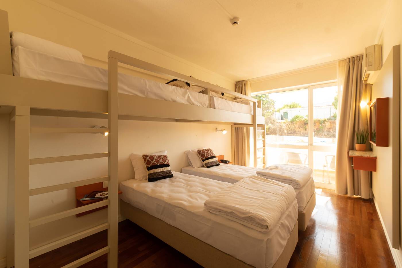 WOT-Lagos-Montemar-Room-13