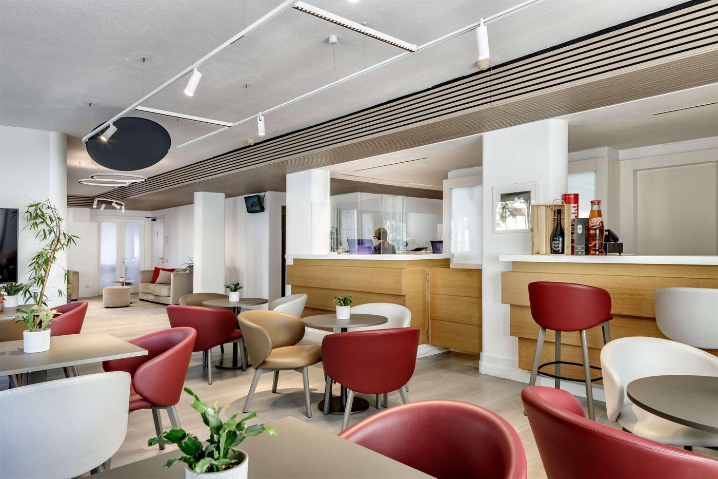 BEST-WESTERN-Hotel-Residence-Italia-Lobby-43