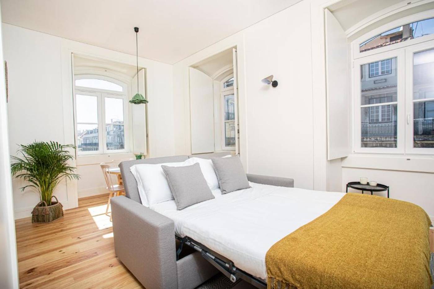 Montebelo-Lisbon-Downtown-Apartments-Room-4