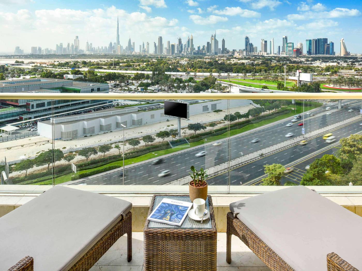 Raffles-Dubai-Hotel-Room-15
