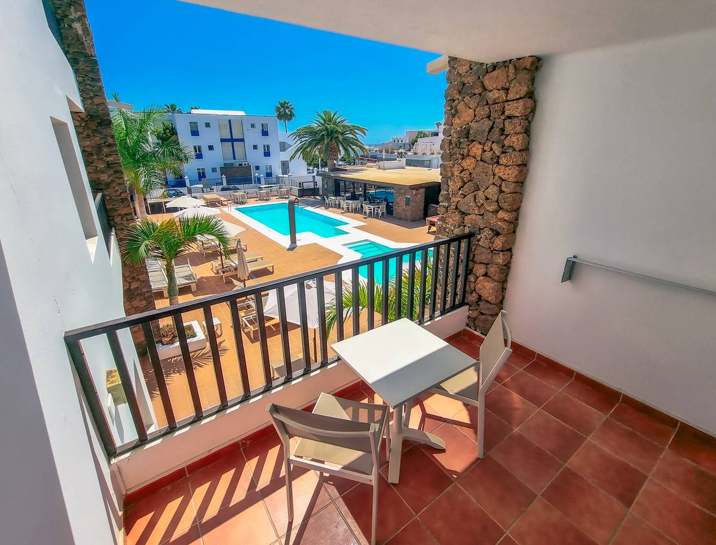 Club-Atlantico-Terrace-50